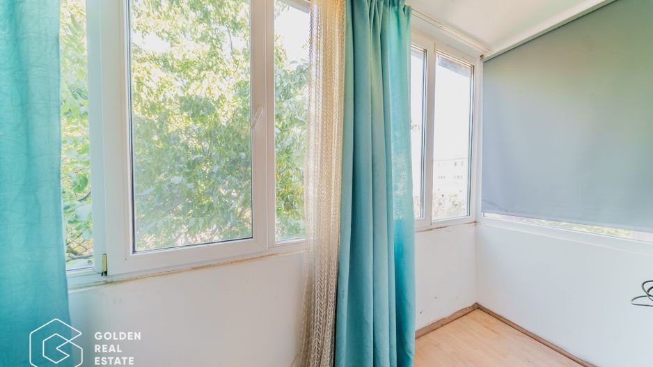 Apartament 3 camere, zona Alfa, decomandat - Poză 3