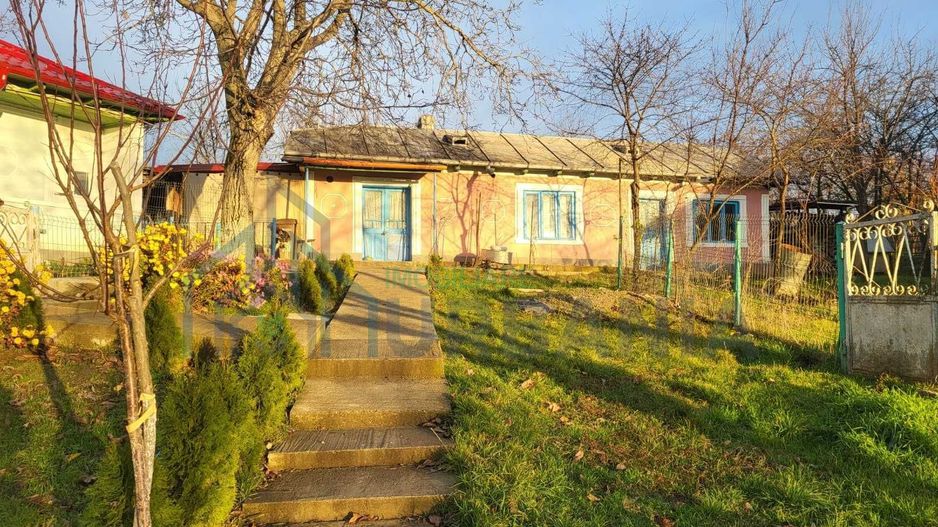 Casă și teren 1700 mp în Orzeni, Holboca (Iași) - Poză 4
