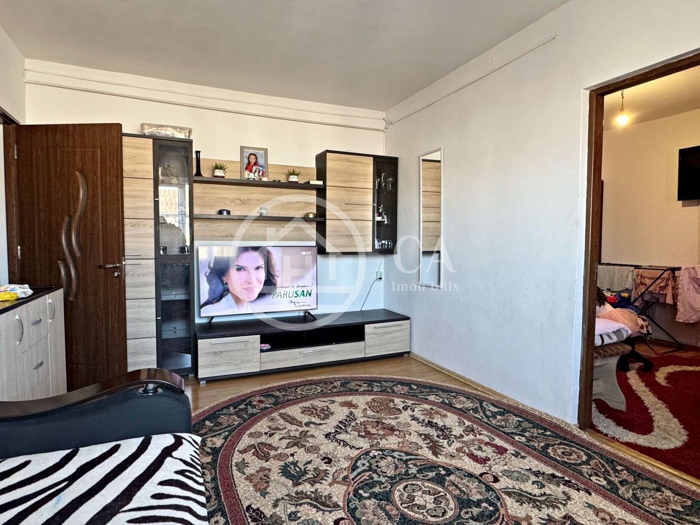 Apartament de vânzare cu 2 camere tip X în zona Nufărul, Oradea - Poză 2