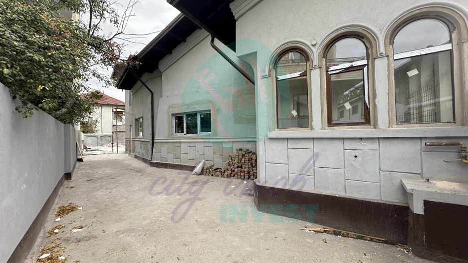 Casa boieresca in zona Dacia - Poză 3