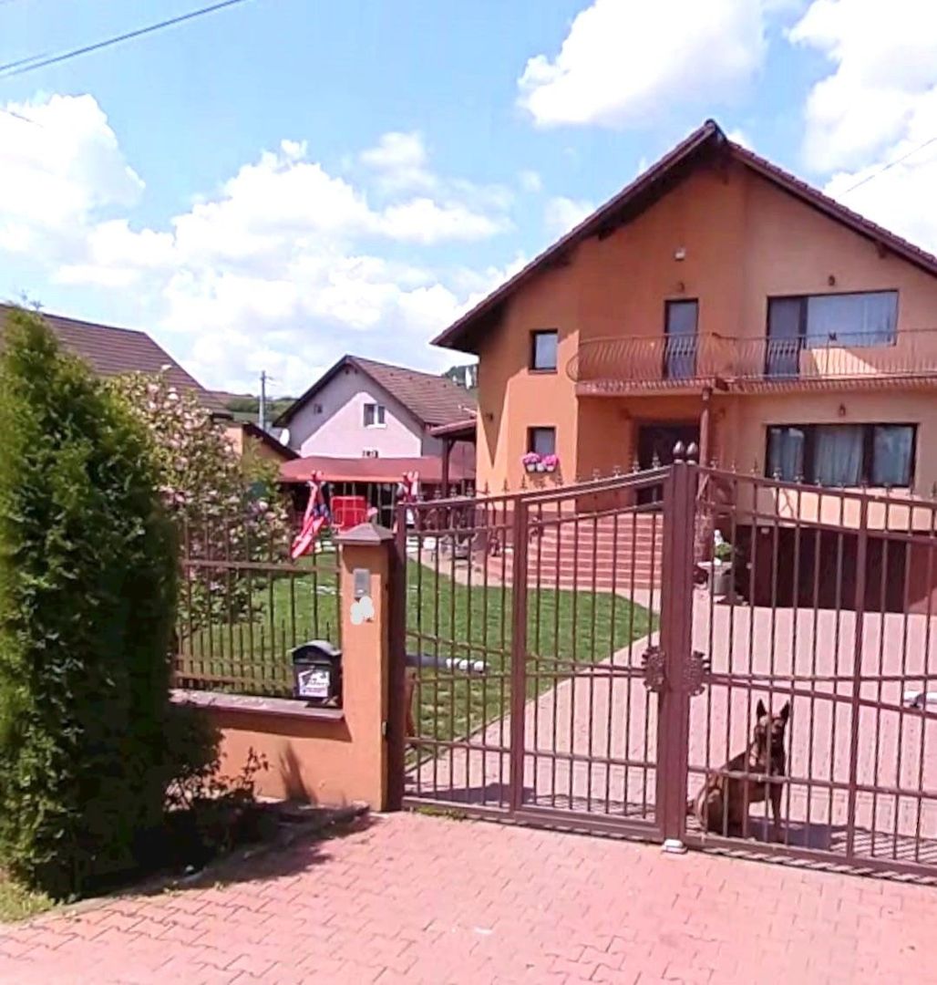 Casă Sâncraiu de Mureș - Zonă Rezidențială - Poză 2