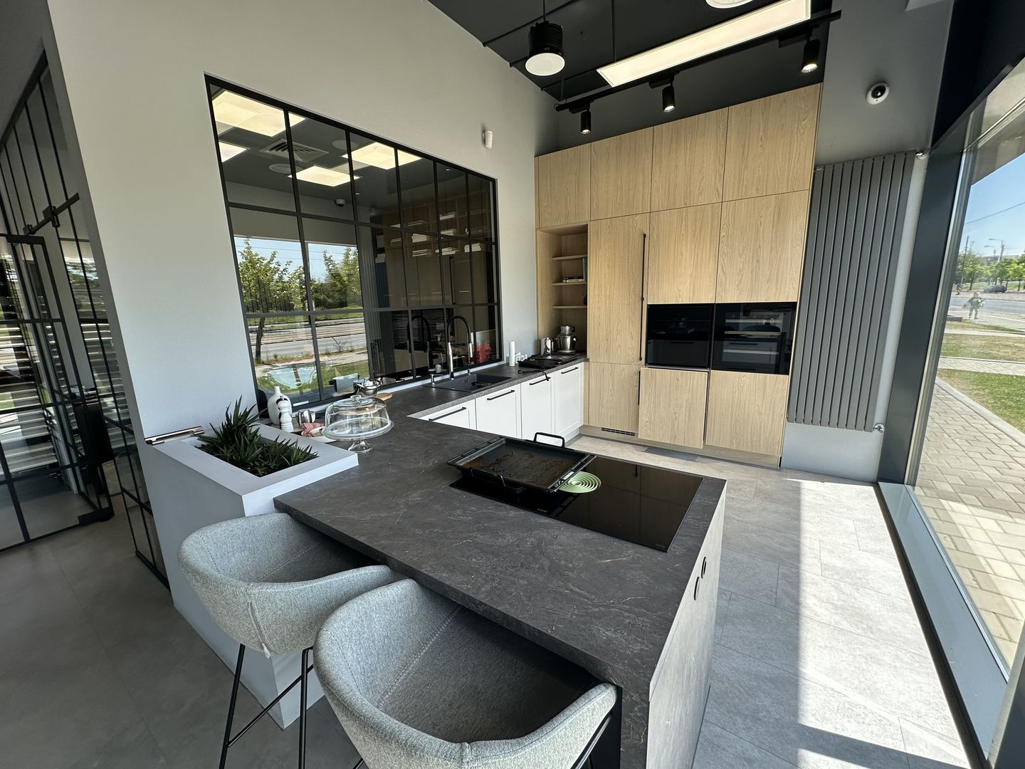 Spatiu comercial 193 mp la artera - Poză 9