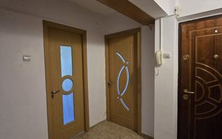 Apartament cu 2 camere – Craiovița Nouă, zona Bigul Vechi - Poză 4
