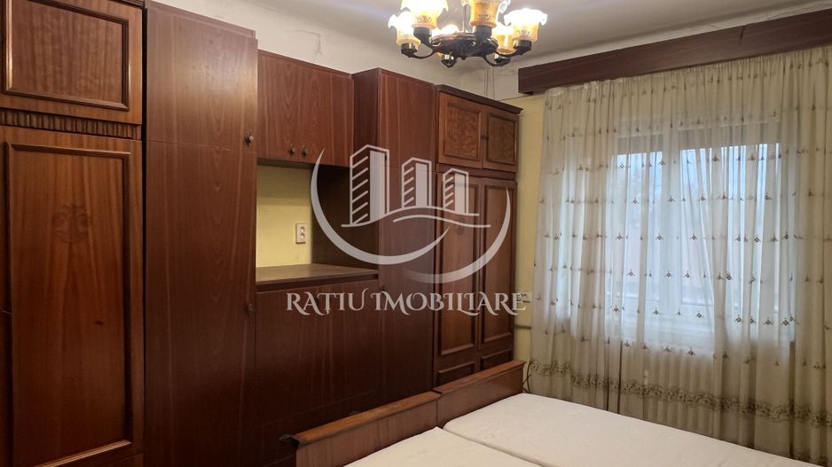 Apartament cu 2 camere | Parcare Supraterana | etajul 1 | Central | Oradea - Poză 9