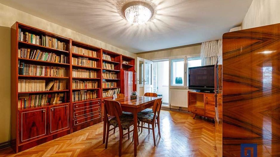 OCAZIE RARĂ: apartament 3 camere, etaj 1, Parcul Bucovina, Comision O - Poză 1