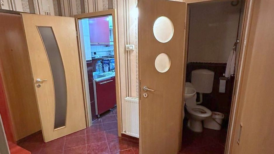 4 camere confort 1, centrală proprie, 2 băi, Titan - Poză 2