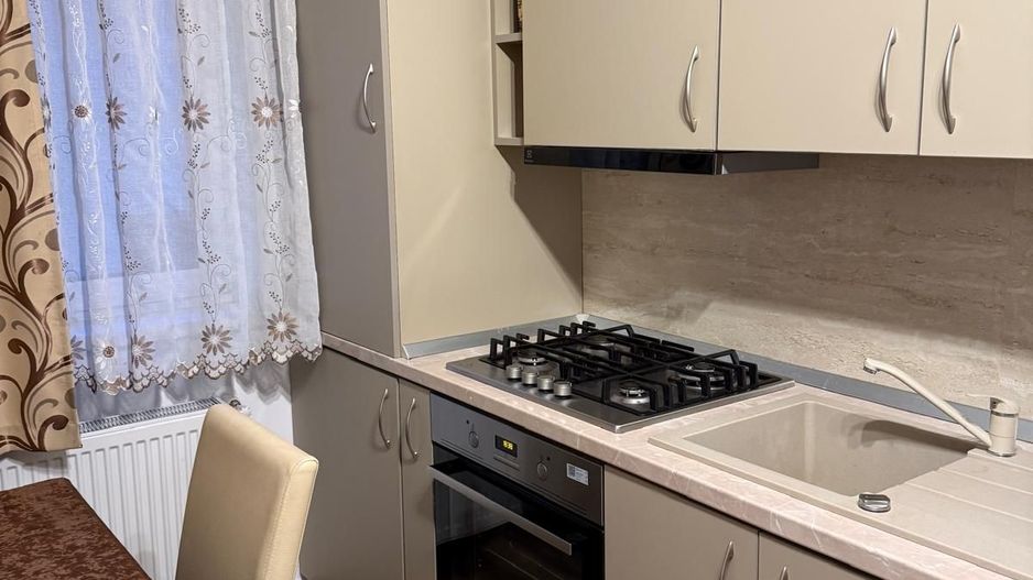 Apartament de inchiriat in cetate - Poză 6