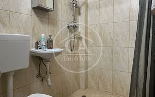 Apartament cu 3 camere de vânzare in zona Cantemir, Oradea - Poză 9