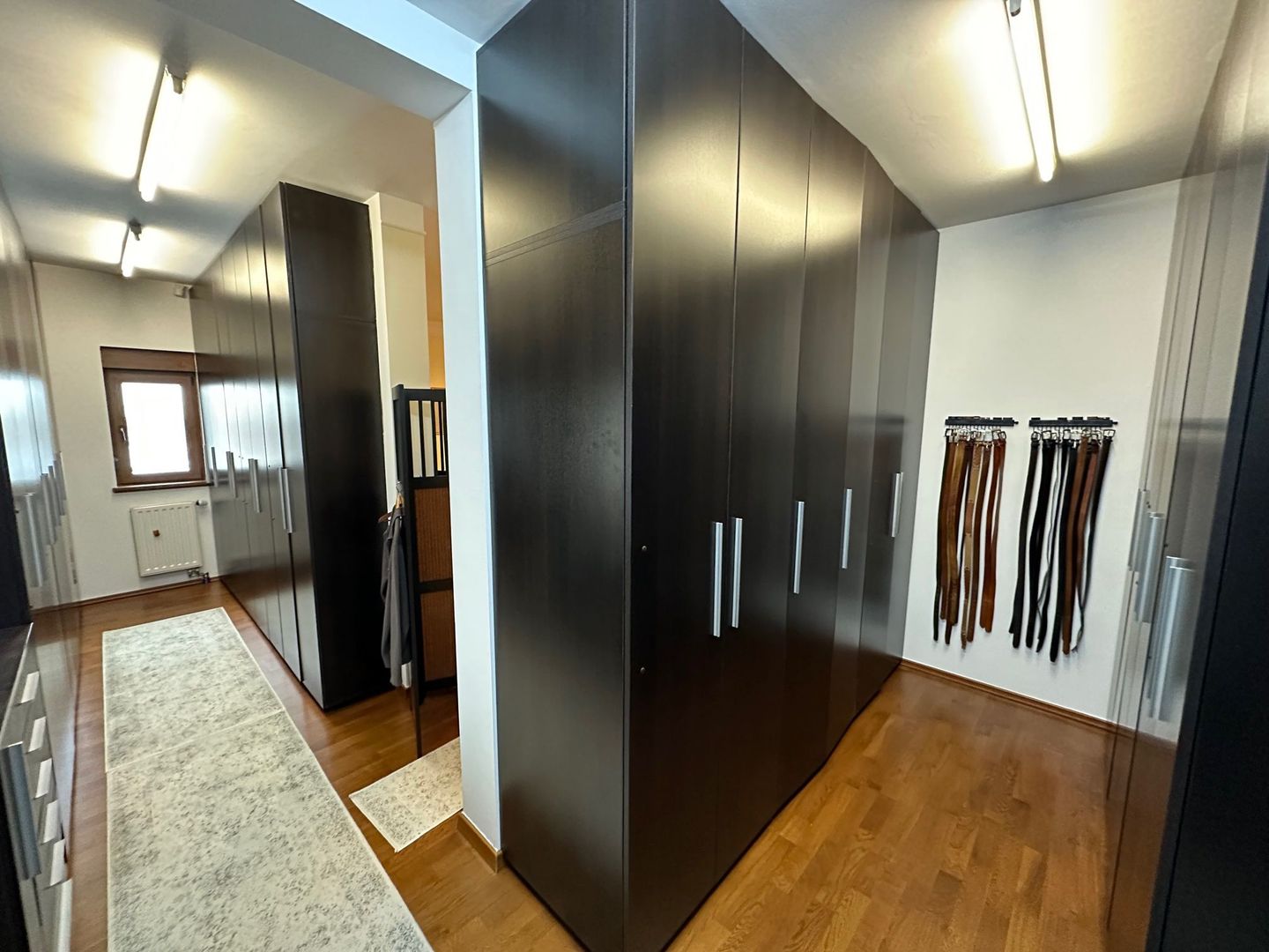 Casa calduroasa și primitoare  Dumbravita - Parc Primărie - Poză 8