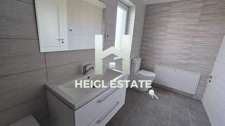 Duplex cu 3 camere si bucatarie inchisa in Mosnita Veche - Poză 9