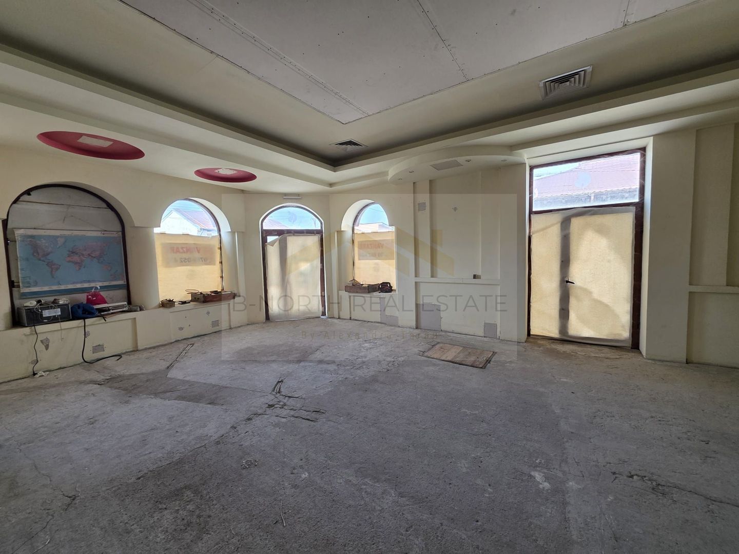 Spațiu comercial în centrul vechi Urziceni |Clădire stradală de colț | 288 mp - Poză 3