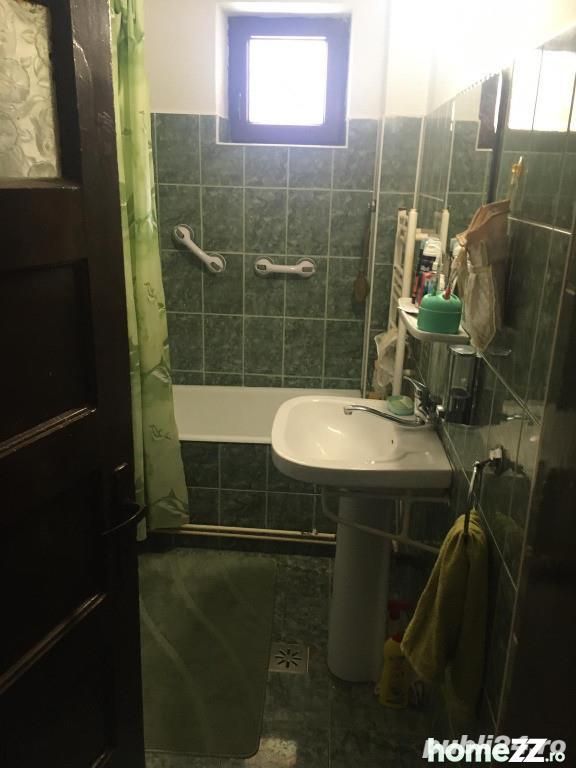 vanzare casa - Busteni ( doua corpuri de cladire si teren) - 0% comisi - Poză 7