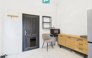 Casa cu 4 camere zona Funcționarilor - Poză 6