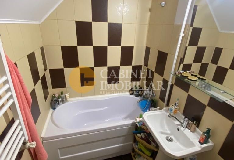 Apartament 2 camere la bulevard zona Alexandru cel Bun - Poză 6