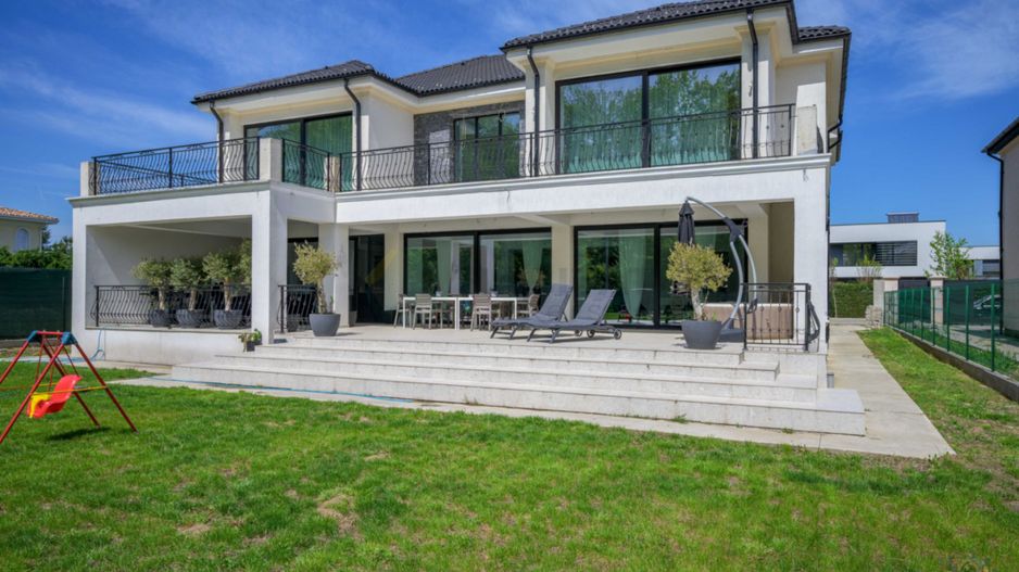 Vila Statement lângă Pădure | 520 mp Utili pe 1500 mp teren - Poză 4