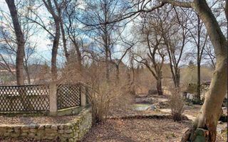 VILA INDIVIDUALA  - 18sqm  LAKEFRONT - 4000sqm land - - Poză 1