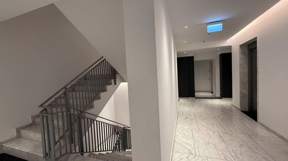 Apartament elegant cu 2 camere în One Herăstrău Towers - Poză 14