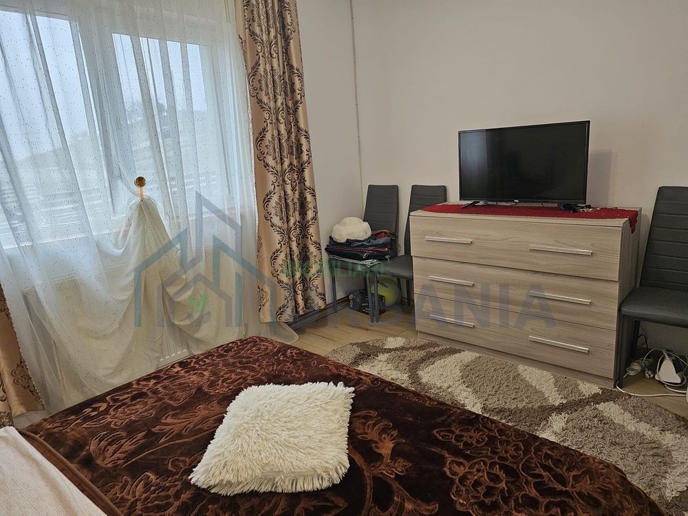 #, închiriez casă Uricani - Poză 5