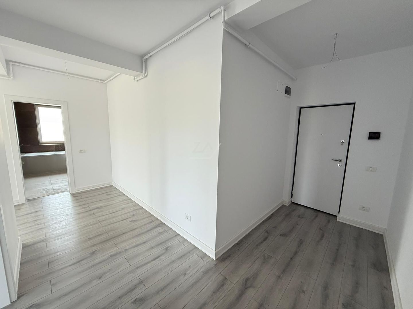 Gradina proprie 79 mp.  2 locuri de parcare. Finisaje la alegere. - Poză 7