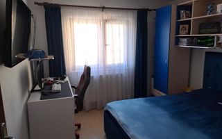 Vand apartament cu 2 camere - Poză 8