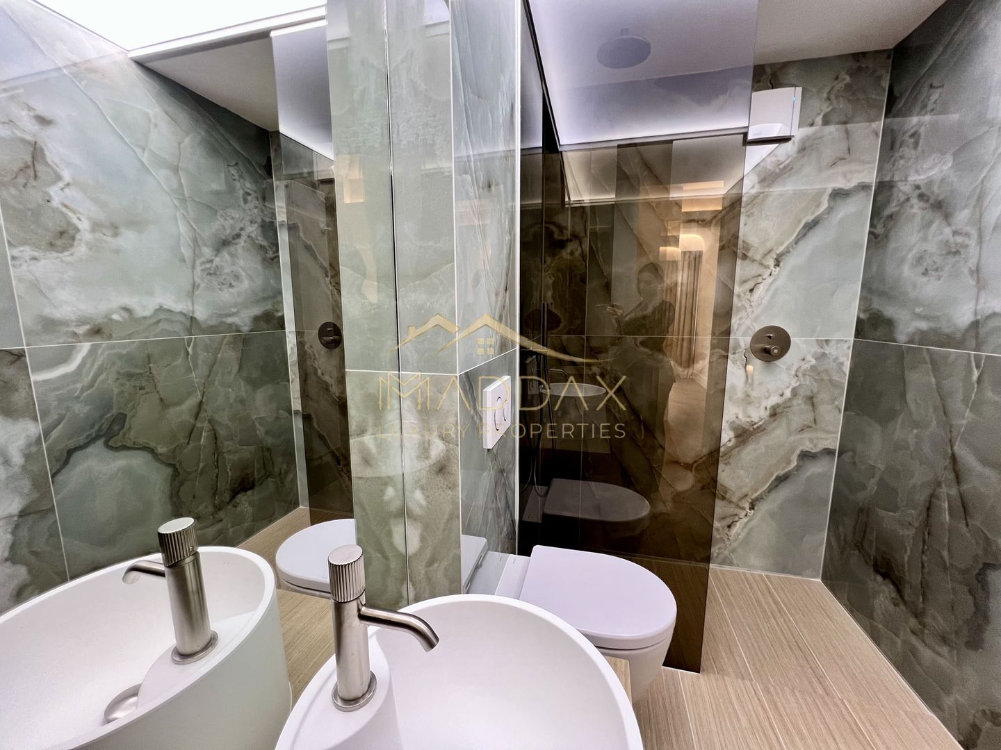 Apartament LUX *116mp* // Parcare // Iancu Nicolae - Poză 19