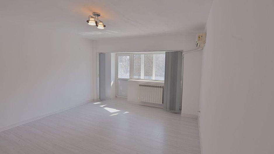 Vanzare Apartament 2 Camere Stradal Bd.Decebal - Rond Alba Iulia - Poză 5