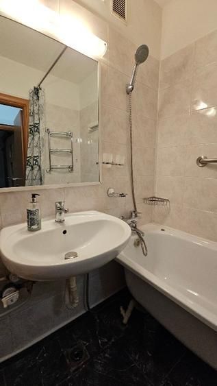 Apartament 3 camere. Etaj 1. Centrala.  Zona Brancoveanu . Confort si liniste. - Poză 10