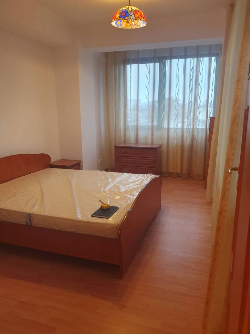 Inchiriere apartament 5 camere/Zona Domenii/Loc de parcare inclus - Poză 8