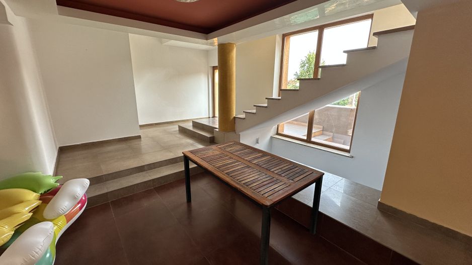 Proprietate cu piscina Dumbravita - Poză 46