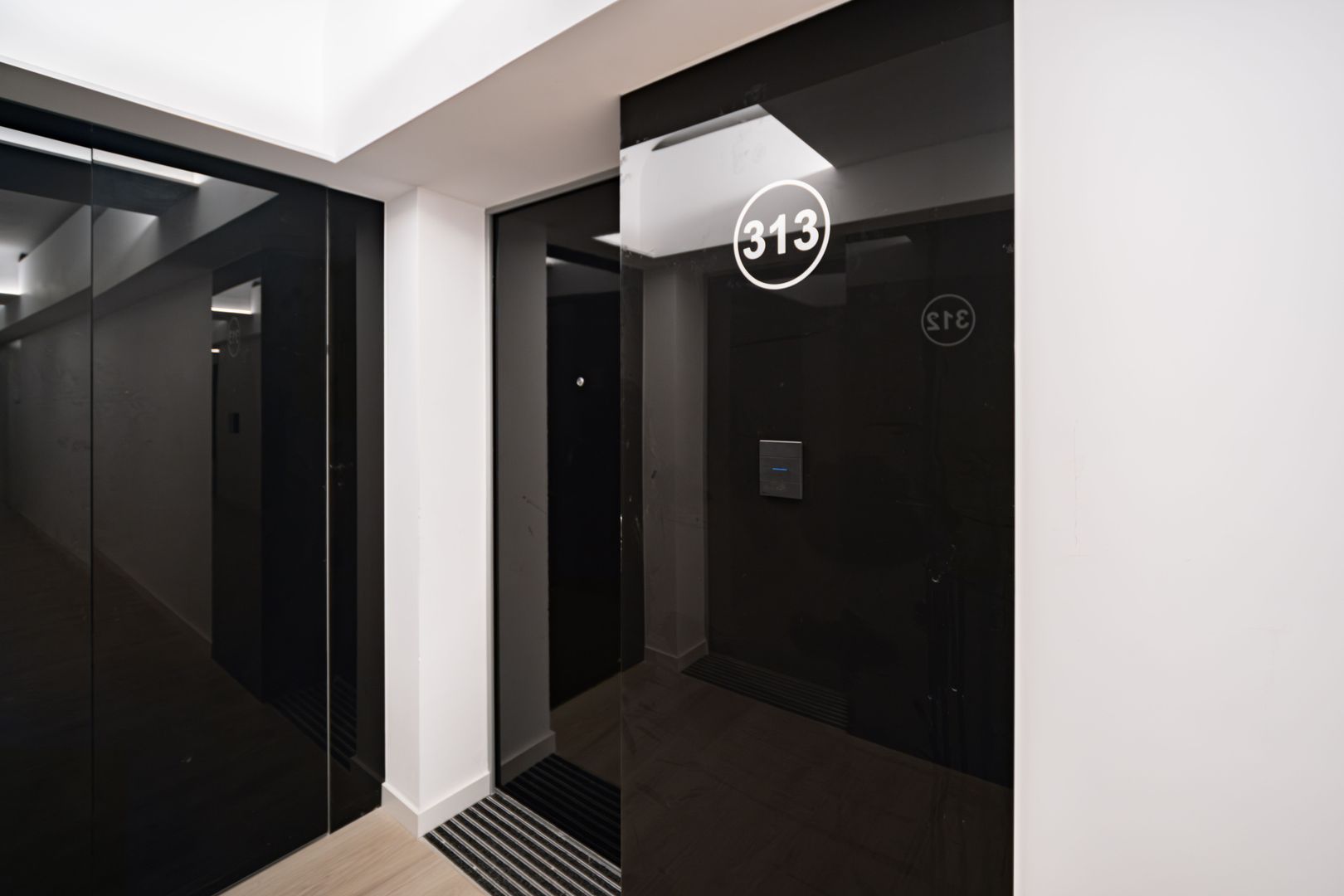 Apartament 3 camere I Design Unic I Cortina North - Poză 36