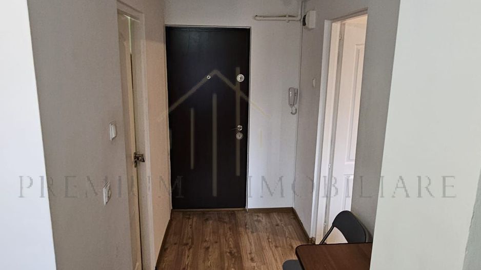 Garsonieră Confort 1 de închiriat – Onești, zonă Mal - Poză 5