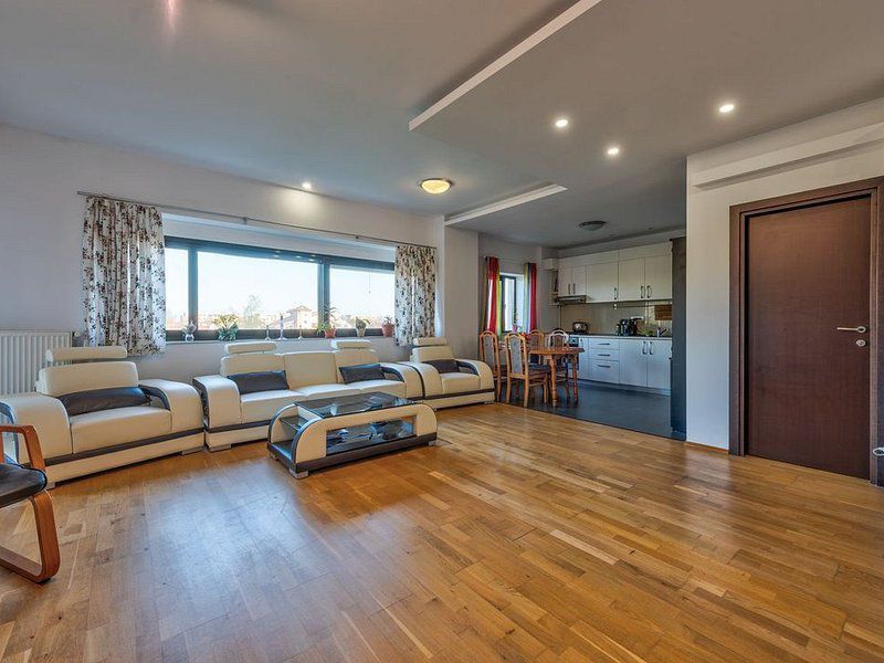 Apartament langa Padurea Baneasa, vis-a-vis de Gradina Zoologica - Poză 1