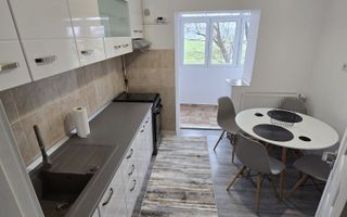 2 camere, decomandat, renovat Nou, prima inchiriere - Poză 4