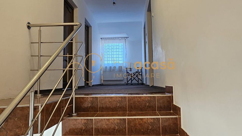 Casă / Vilă cu 8 camere de vânzare în Manastur, Cluj-Napoca - Poză 14