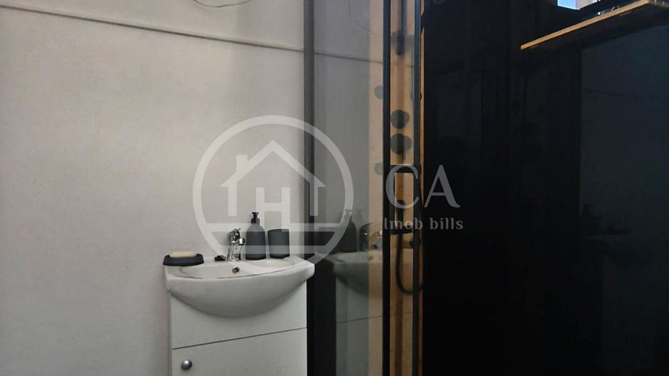 Casă de închiriat cu 3 camere în zona Cantemir, Oradea. - Poză 7