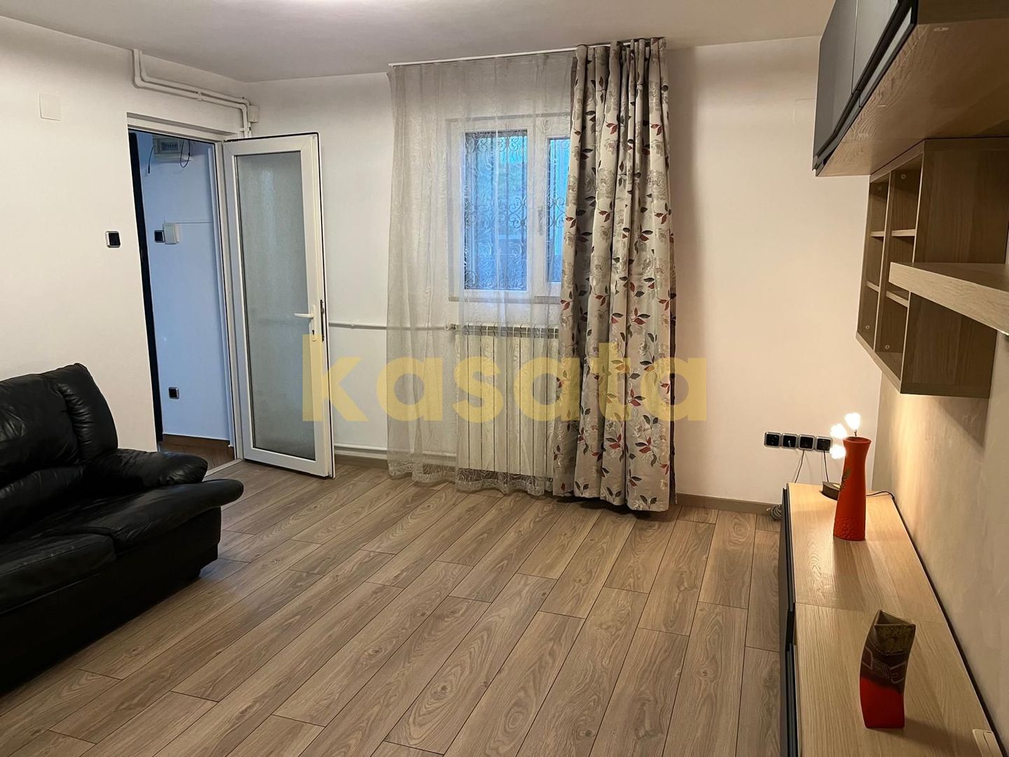 Apartament spațios 3 camere de închiriat – confort și luminozitate - Poză 5