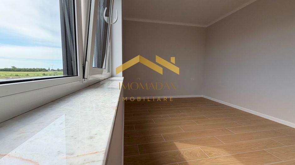 Bucovăț-Duplex 4 Camere-La Cheie - Poză 5