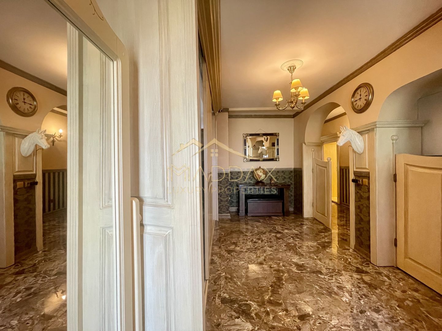 Vila 7 camere**Lake view**Ponton privat**Piscina**Teren 933 MP//Balotesti - Poză 5