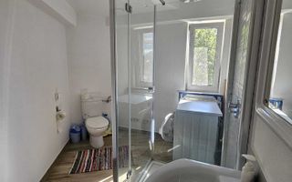 APARTAMENT 5 CAMERE 120000 euro negociabil - Poză 3