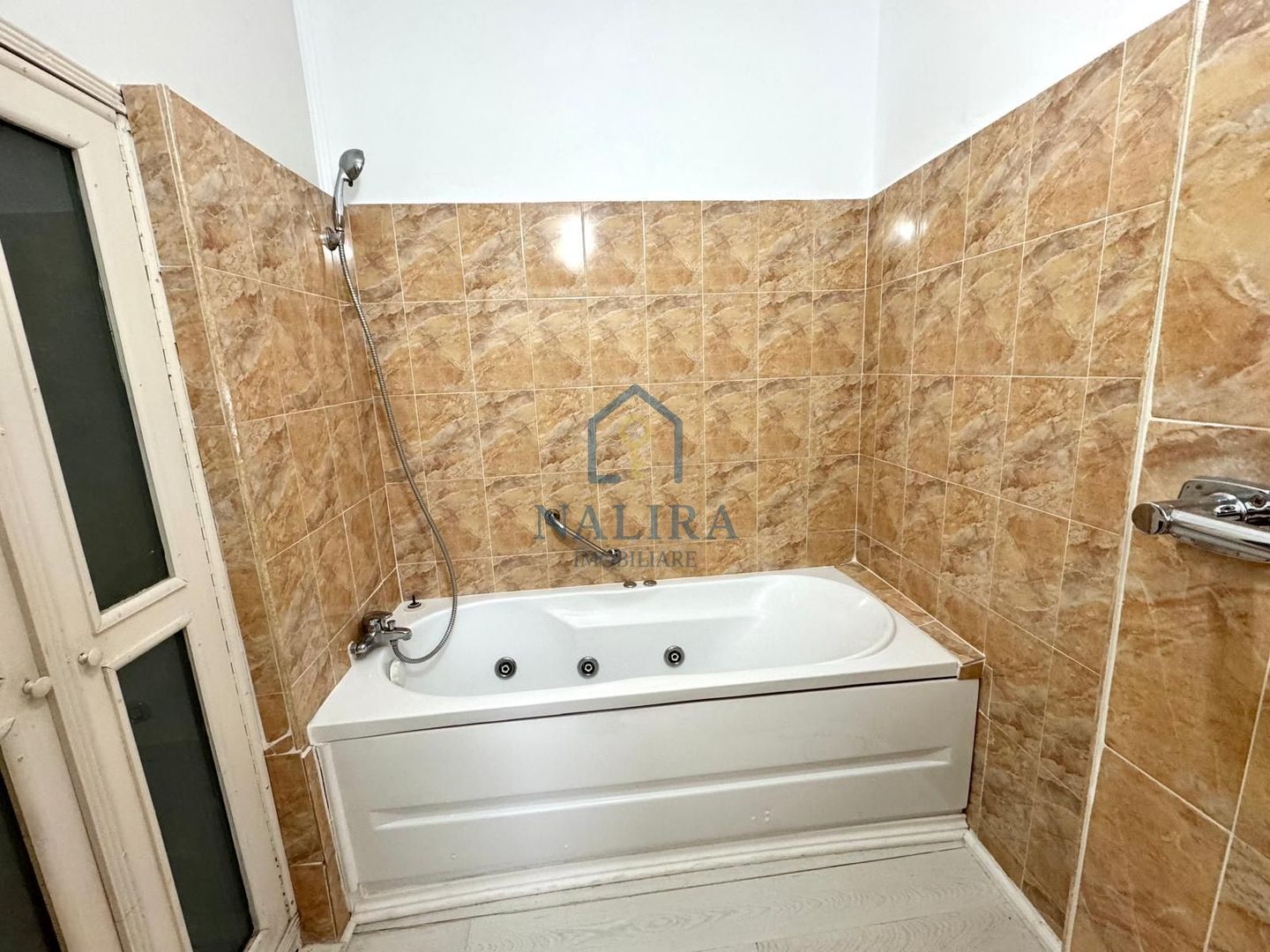 Inchiriere casa/spatiu birouri Valea Rosie - Poză 9