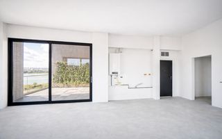 CONSTANTA - BDUL MAMAIA - 151,2 MP, VEDERE SUPERBA, 2 LOCURI PARCARE! - Poză 2