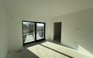 Casa individuala 4 camere, 140 mp utili, 600 mp teren, Zona Sangiorgiu de Mures - Poză 7