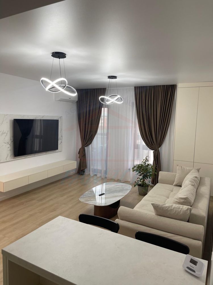 Inchiriere apartament decomandat 2 camere Flamingo Tiglina 2 - Poză 1