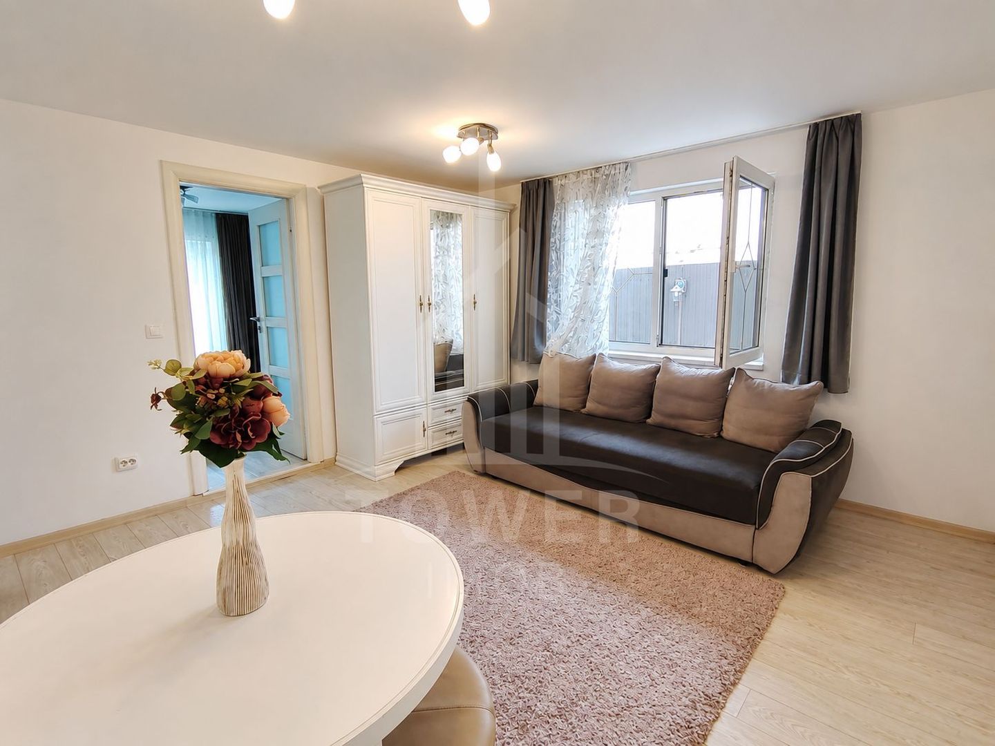 Apartament la casă cu grădină proprie de închiriat – Calea Poplăcii - Poză 2