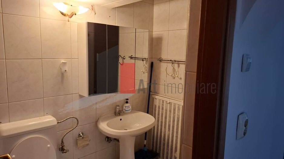 Apartament decomandat, 3 camere, Piața Alba Iulia, complet mobilat și utilat - Poză 11