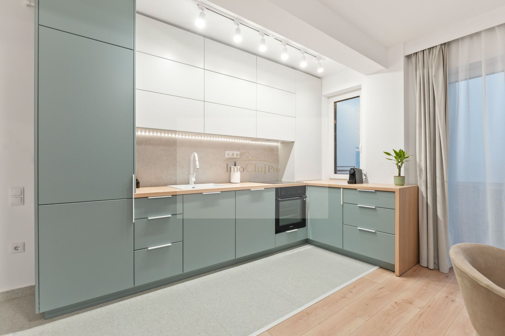 Apartament 2 camere de închiriat +Parcare | Europa | Prima închiriere - Poză 2