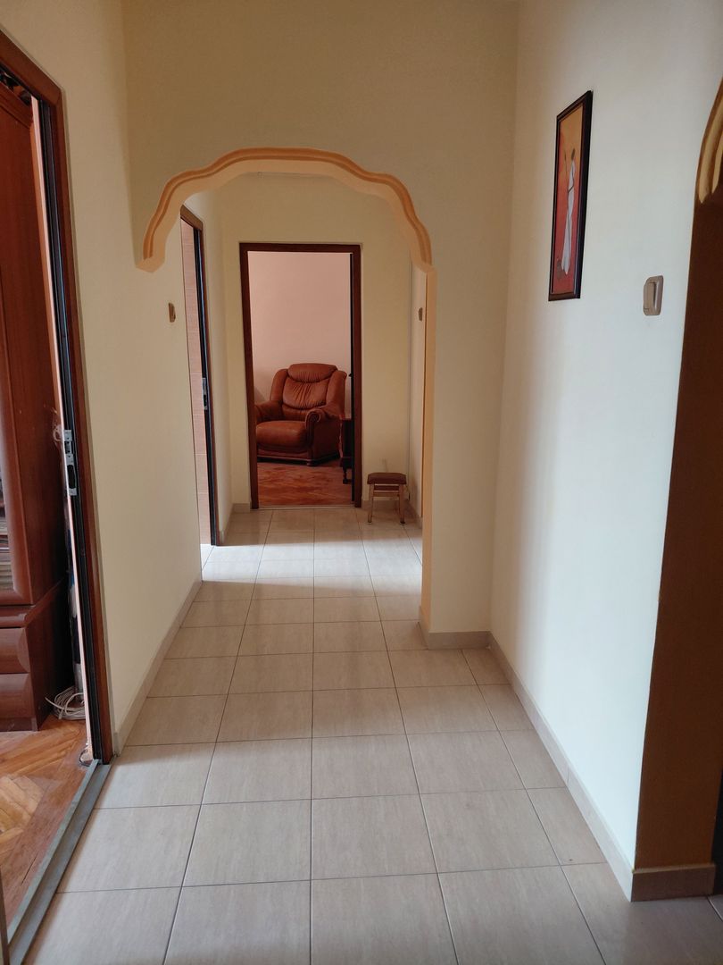 Apartament 3 camere dec,Micro 21,et 3,2 bai,2 balcoane - Poză 16
