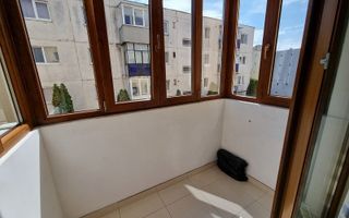 Apartament cu 3 camere - Poză 3