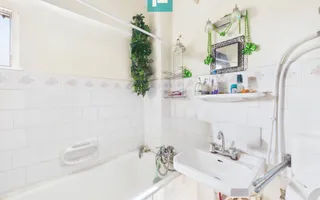 Apartament cu 3 camere, în orașul Sebiș, Arad - Poză 18