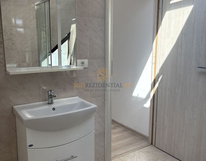 Garsoniera spatioasa, Antiaeriana- Rahova, 0% comision - Poză 9